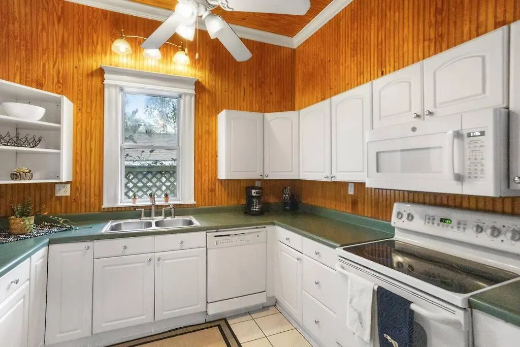 The Bays Best Bungalow Tampa United States