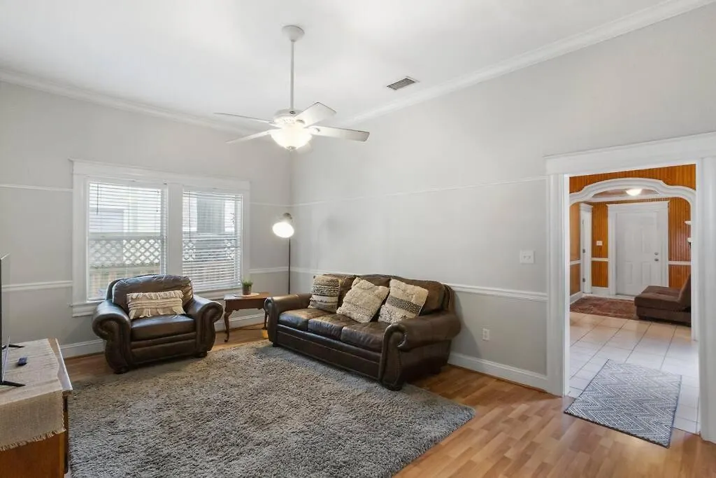 The Bays Best Bungalow Tampa Holiday home